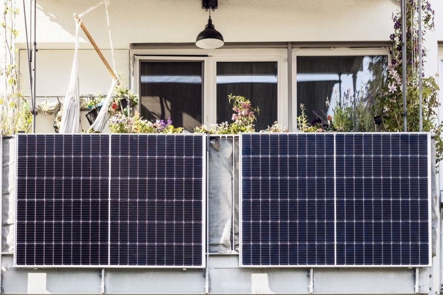 Impianto fotovoltaico plug-and-play per recinzioni da giardino – pv  magazine Italia