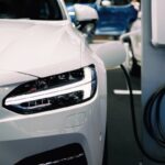 qualenergia-it-auto-elettrica-ancora-tanti-ostacoli-diritto-ricarica
