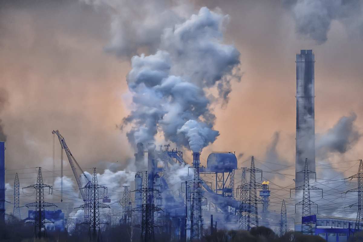 L’Europa mette in mora l’Italia sulle emissioni industriali