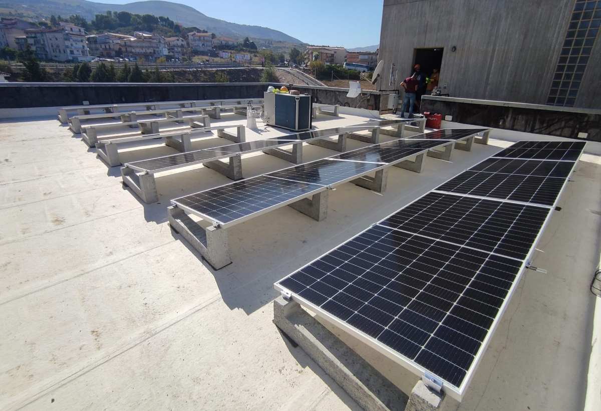 Nasce la Fondazione Energie Comuni per promuovere le Cer